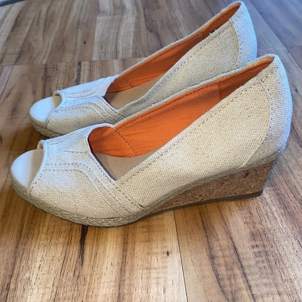 Sonoma cork wedges tan and shimmer gold open peep toe